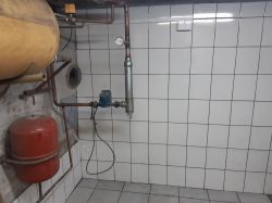 Electric Instantaneous Water Heater for Central Heating: Anti-Freeze Solution for CO Circuit