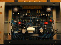 Wzmacniacz samochodowy AM-4200 200watts-4channel