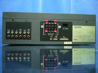 Universum V 1035 - informacje na temat wzmacniacza