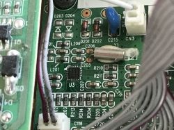 The inner workings and repair of the DeWalt DCR019 radio: a device for which spare parts are availab