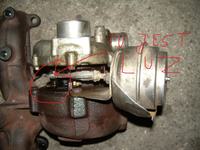 VW T5 2,5 TDI 131KM - Dym przy odpalaniu i luz przy turbinie, czy to normalne?