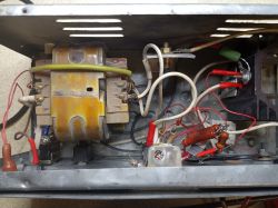 Prostownik tranzystorowy TAR - brak schematu, niskie napięcie ładowania