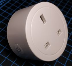 BSD48 CB2S BK7231N Sumart plug UK Tear Down BSD48 CB2S BK7231N Sumart plug UK Tear Down