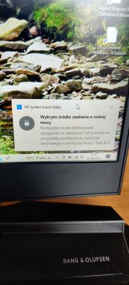 HP Omen 15 dc1000nw - Nie ładuje na nie oryginalnym zasilaczu ale go wykrywa.