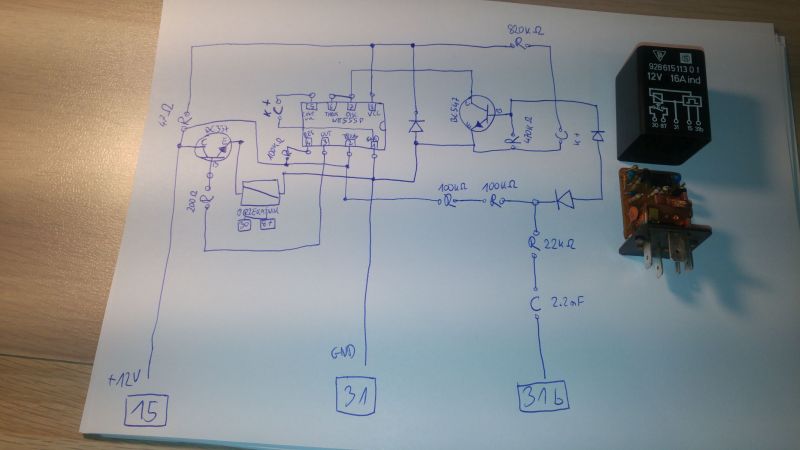 Porsche 928 - Przekaźnik pompy paliwa na NE555P nie działa po wymianie elementów