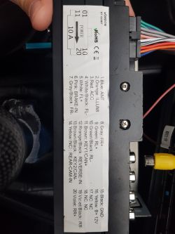 VW Golf 4 1.6SR - Radio Vordno HT-600BT resetuje ustawienia po wyjęciu kluczyka