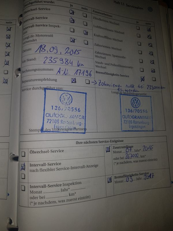 VW Golf 5 - Czy w niemieckiej książce serwisowej jest info o wymianie rozrządu?