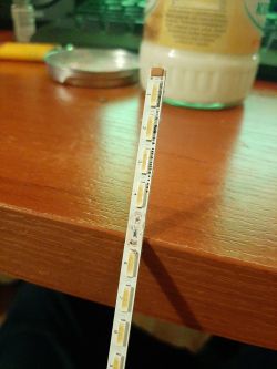 Samsung S27D390H - Odratowanie paska diod po uszkodzeniu jednej diody