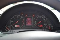 Audi A4 B6 - Mam fisa ale nie mam manetki, czy sa sie przelączyć na l/100?