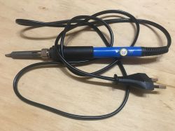 Moja płytka startowa dla dsPIC33EP512GM304 wzorowana na Arduino Moja płytka startowa dla dsPIC33EP512GM304 wzorowana na Arduino