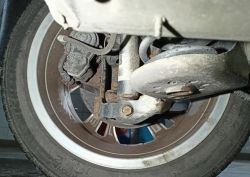 Ocena korozji podwozia Astra K 2018 na podstawie zdjęć - wasze opinie?