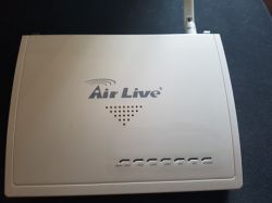 Zwiększenie zasięgu wifi w domu; nowy i stary router ---> zastosowanie mostu?