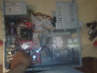 Jak zmieścić 4 komputery w jednej większej obudowie? Szukam pomysłów!