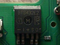 Mercedes W168 automat - elementy na płytce lewarka biegów