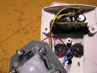 Lampka nocna QIAOLIAN - przeróbka na czujnik PIR