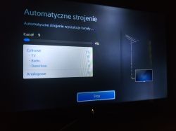 [Sprzedam] Samsung Smart TV 40 UE40H6400AW z przyciemnionym ekranem + 2 piloty, 200 zł