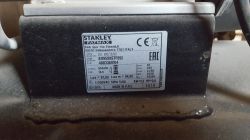 Tabliczka znamionowa kompresora Stanley Fatmax