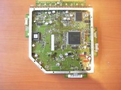 CRT Philips 32PW9520/12 - Po kilku minutach pojawiają się poziome paski.