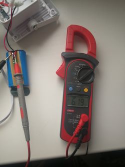 Halogen solarny LIVARNO LIDL: brak ładowania akumulatora, płytki z czujnikiem ruchu