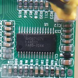 Blaupunkt esc808 bateria 14V? - Problem z napięciem baterii?