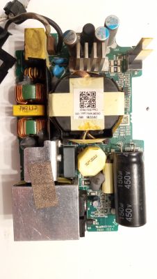 Xbox One X - przepięcie i spalony VAR1 na zasilaczu