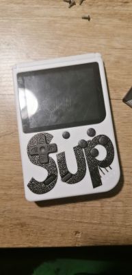 Spalenie mini konsoli Retro 400 in1 z baterią BL-5C 3.7V podczas ładowania - co mogło być przyczyną?