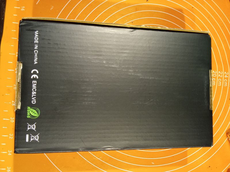 MESTEK DM 100 - miernik uniwersalny dla każdego? Krótki opis i kilka fotek.