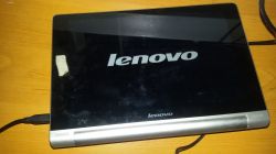 Lenovo 60046 - Zatrzymuje się na Logo lenovo