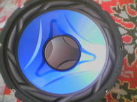 Zwrotnica. Głośniki 450 Watt i 40 Watt. Współpraca w zakresie niskiego tonu.