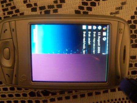HTC SPV M3000, połowa ekranu wyświetla poprawnie. HTC SPV M3000, połowa ekranu wyświetla poprawnie.