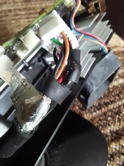 Podłączanie Kinect Xbox 360 model 1473 bez zasilacza - instrukcja i znaczenie przewodów