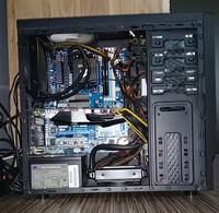 Moja recenzja chłodzenia hybrydowego procesora i karty grafiki w małej obudowie.