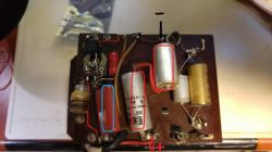 Naprawa pastucha Widonia - identyfikacja nieznanego elementu z oderwanym drucikiem