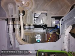 Bosch SPV50E00EU/32 - nie reaguje na przyciski, działa w pętli Bosch SPV50E00EU/32 - nie reaguje na przyciski, działa w pętli