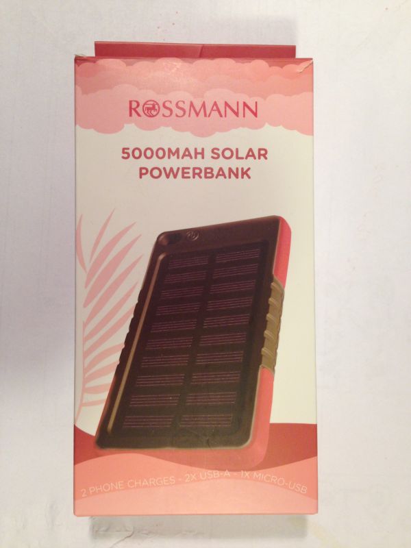 Powerbank z Rossmana. Co jest wart?