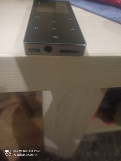 Proces rozbierania MP4 Ravo odtwarzacz - wymiana baterii w przyszłości