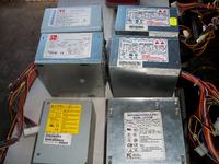 [Sprzedam] Różne części komputerów switche, atx radiatory różności za grosze