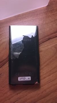 Samsung YP-P2 - Jak odnowić lakier na tylnym panelu?