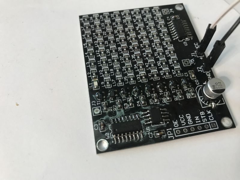 Zestaw do nauki SMD - wyświetlacz 64 diody LED w obudowach 0805
