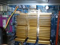 Jak wyciszyć wibracje radiatora na Gigabyte GA-7VT880-RZ z AMD Sempron 2500+?