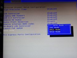 MS 7707 - Komputer nie startuje, zatrzymuje się na myślniku po wymianie płyty