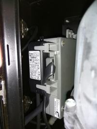 Żarówki LED nie działają w okapie - brak transformatora 12V?