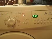 Whirlpool AW0/D 431350 - Dioda serwis zapala się przy pobieraniu wody