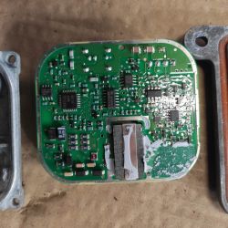 Mokka 1.7cdti 2013r Bi-xenon: Usterka w układzie poziomowania reflektorów i świateł drogowych