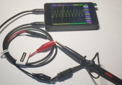 Zhengdian Atom DS100 Mini Oscilloscope Review: Specs, Features, and Low-Voltage Testing