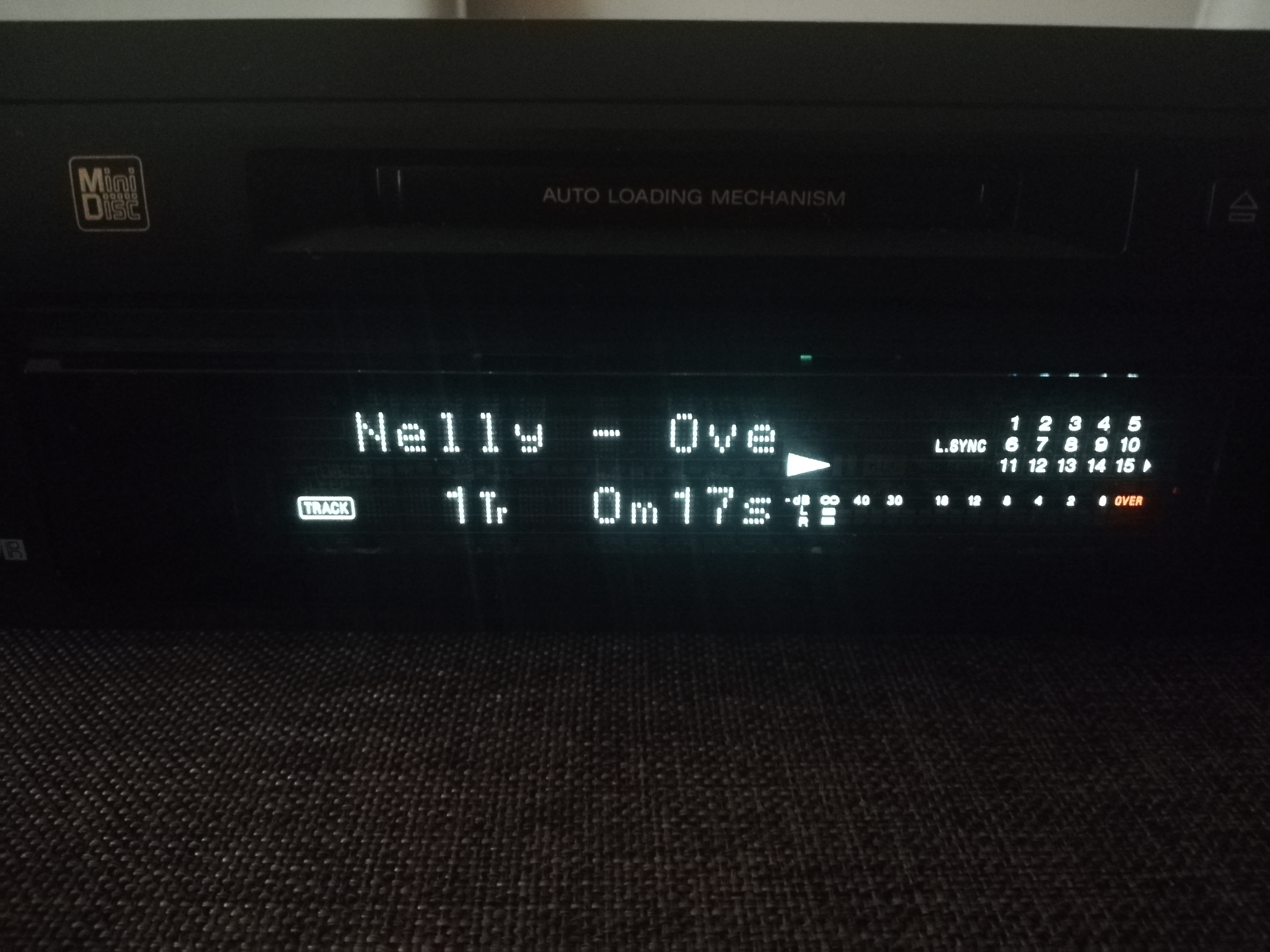 Mini disc Sony MDSJE520 odtwarzanie muzyki w formatach LP2 i LP4