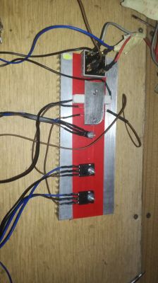 Zasilacz laboratoryjny Electronics Labs brak regulacji