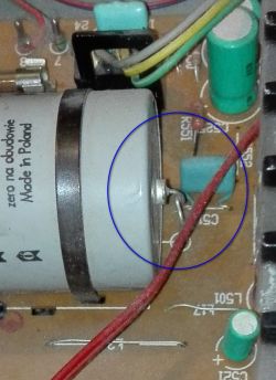 Jak naprawić zawyżone napięcie w WS 502 i brak reakcji FS502 na EQ?