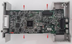 Wnętrze sterownika PLC MELSCEC iQ-F FX5U Wnętrze sterownika PLC MELSCEC iQ-F FX5U