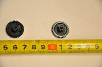 Poszukuję plastikowych, podwójnych kół zębatych